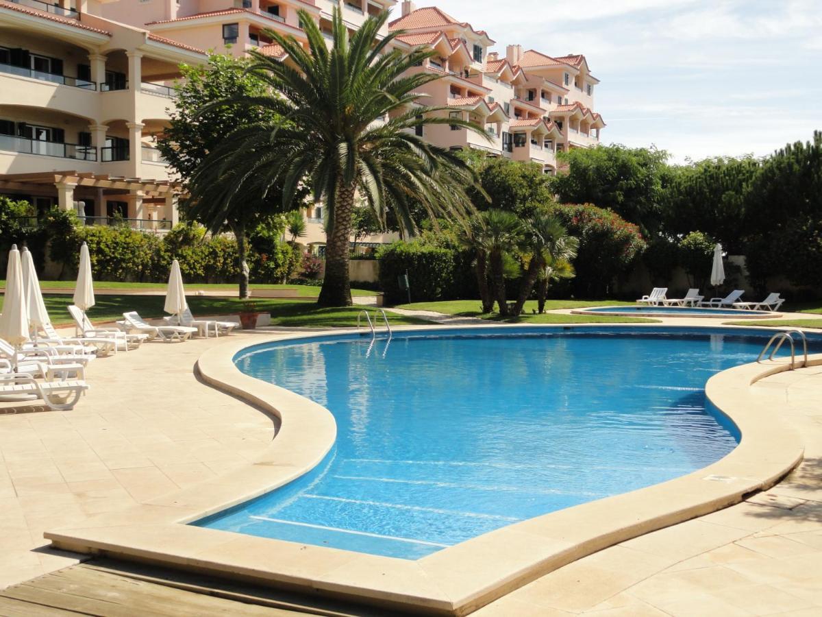 Luxury Apartment Near Cascais Town & Marina Room photo