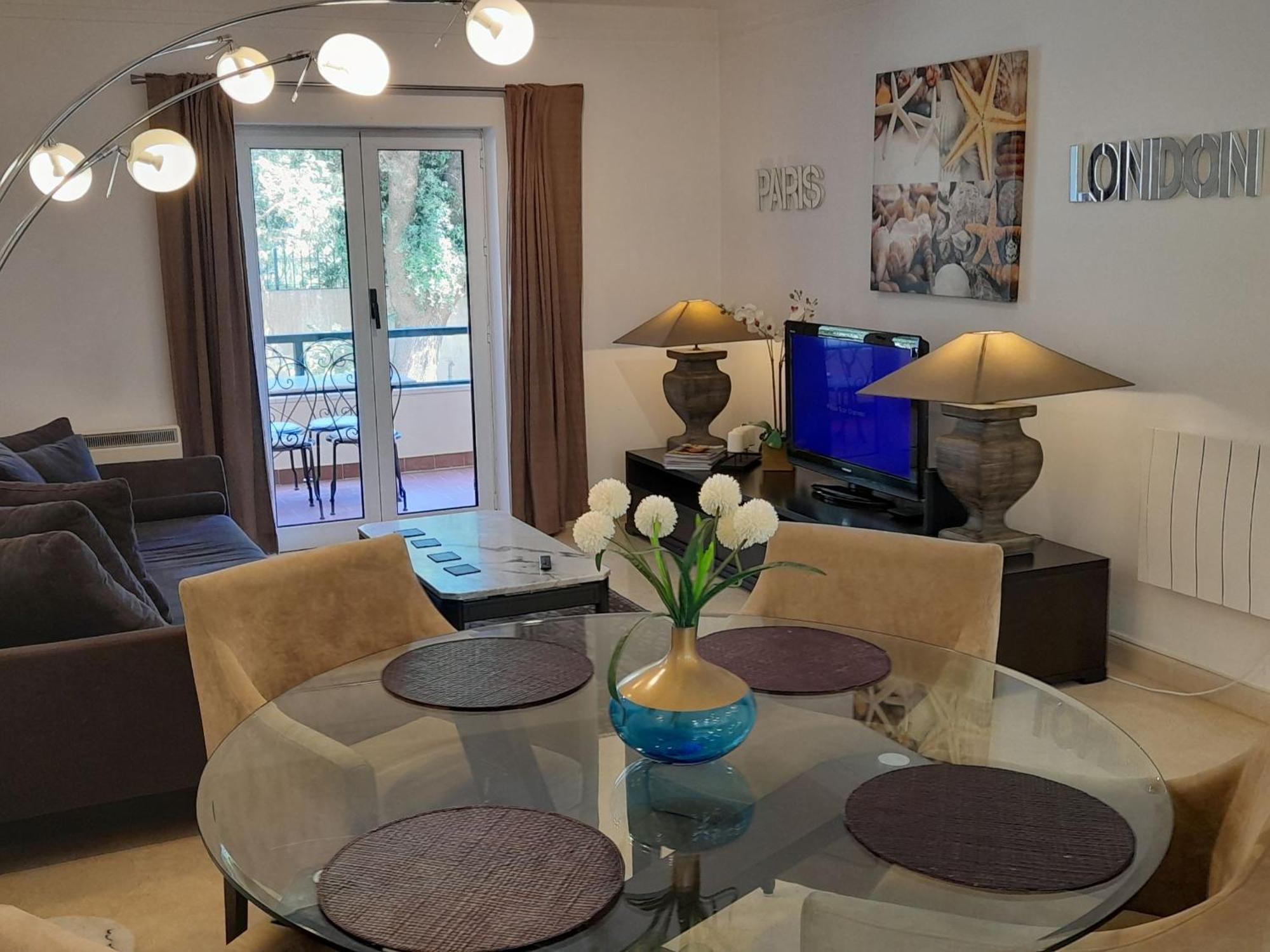 Luxury Apartment Near Cascais Town & Marina Exterior photo