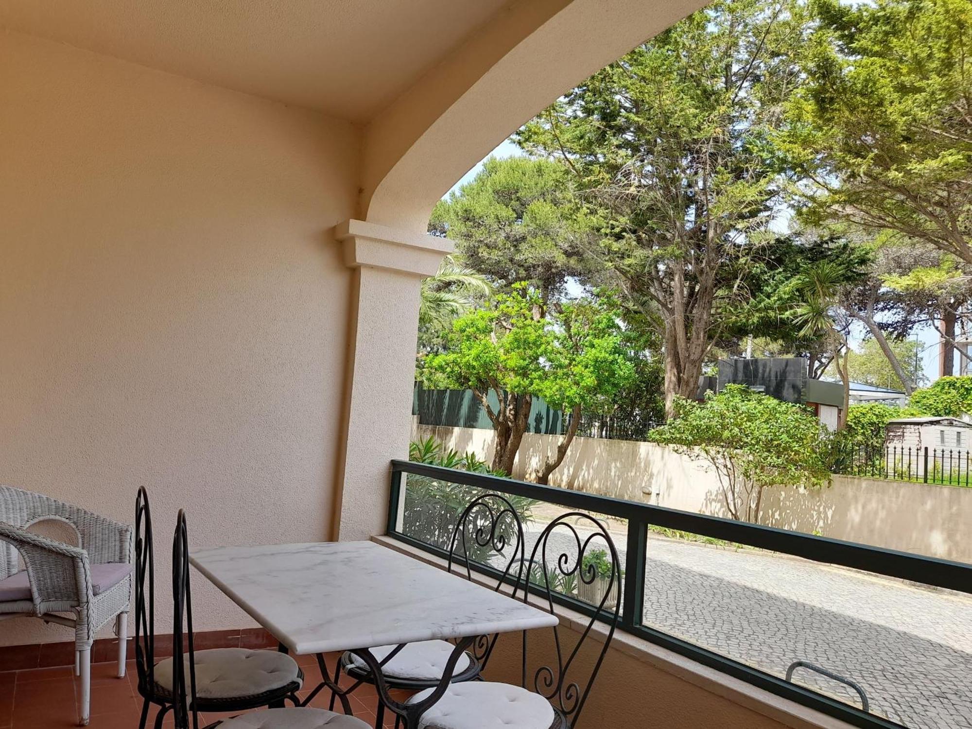Luxury Apartment Near Cascais Town & Marina Exterior photo
